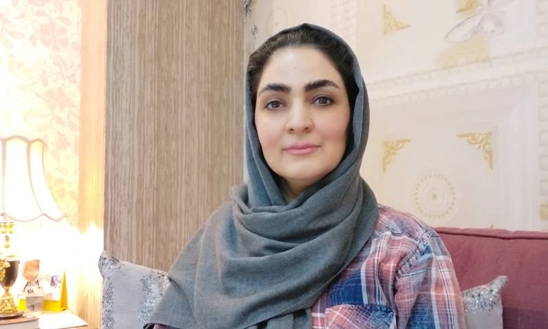 چرا انسانها آگاهی جمع میکنند
